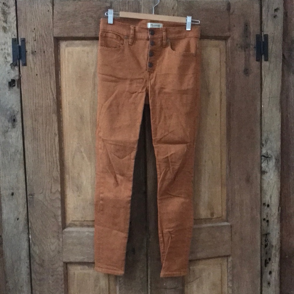 Madewell 9” rise button up skinny